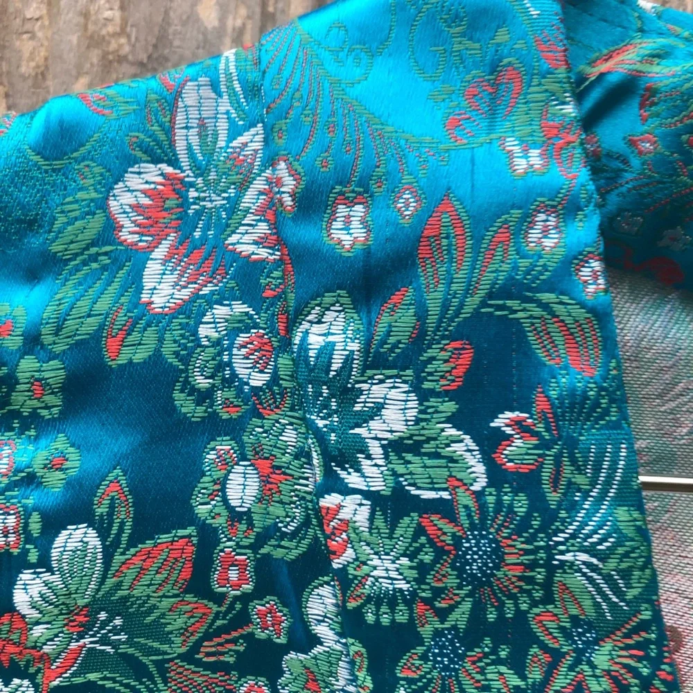Beautiful teal satin maxi - Picture 10 of 10